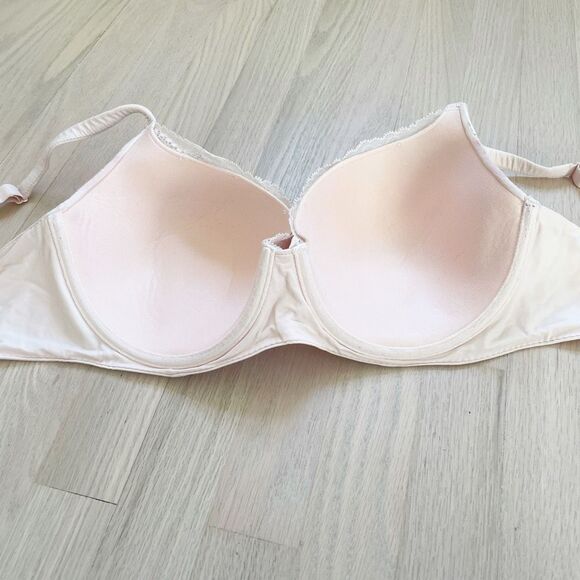 BUY 1 GET 1 FREE 38D Victorias Secret body by Victoria lined demi pink lace bra - Picture 7 of 12